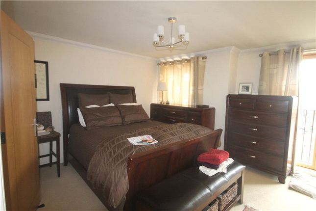 58, St Bartholomews Court, Cambridgeshire photo 4