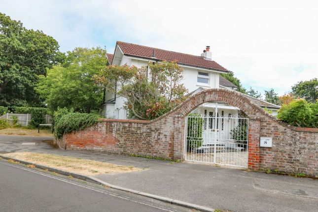 Thumbnail Detached house for sale in Bacon Lane, Hayling Island