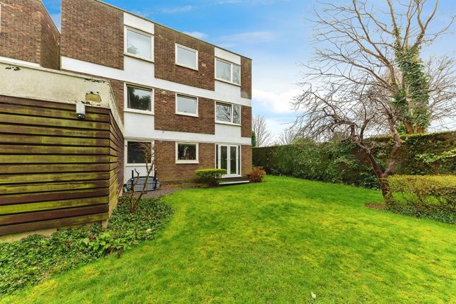Flat for sale in St Michaels Mount Flats, Inglemire Avenue, Hull