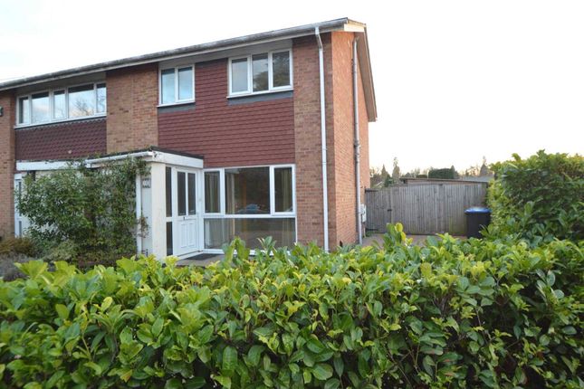 Thumbnail Property to rent in Malvern Close, Ottershaw, Chertsey