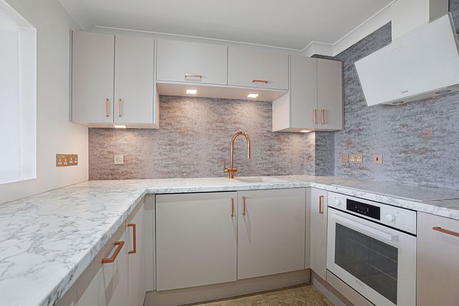 Flat 23, Bridge House Valetta Way, Rochester photo 4