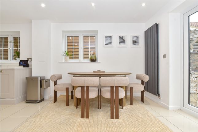 Aurum Close, Whitstable photo 3