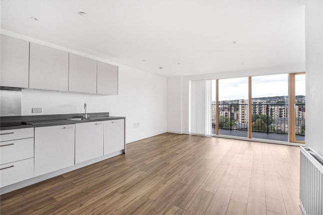 Flat 303 Weston Point, 49, Wellington Street, London photo 2