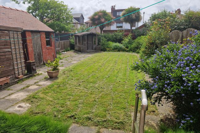 51, Rossall Grange Lane, Fleetwood photo 2