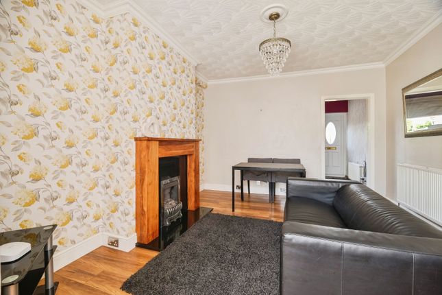 33, Falcon Road, Middlesbrough photo 4