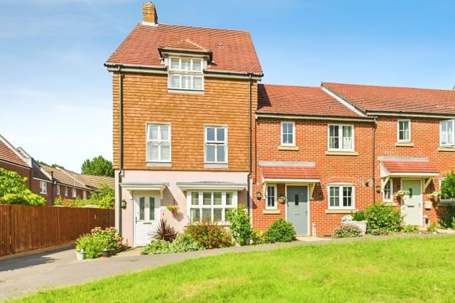 3-bed other on 2, Mountbatten Drive, Southampton, £385,000