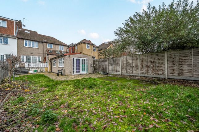 8, Glenhurst Rise, London photo 4