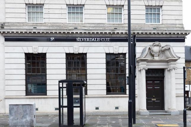 Office to let in First Floor, Silverdale House, 100 Wandsworth High Street, Wandsworth