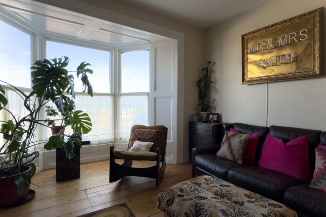 19,A, Fort Crescent, Margate photo 4