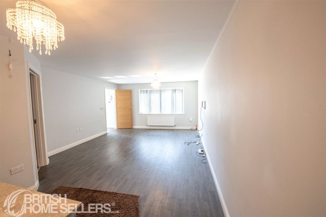 11, Jeremiah Drive, Durham photo 2