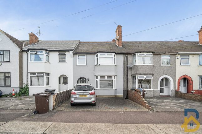 3-bed terraced on 9, Crosby Road, Dagenham, £300,000