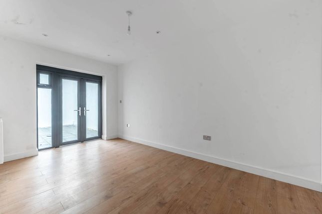 Thumbnail Flat for sale in Purley Rise, Purley