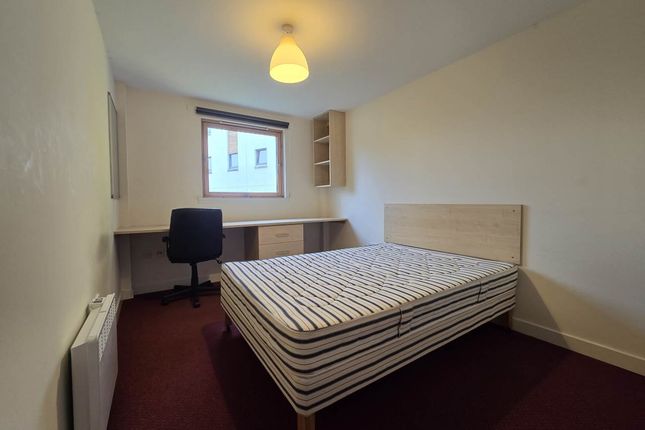 18 Horsewater Wynd, Dundee photo 4