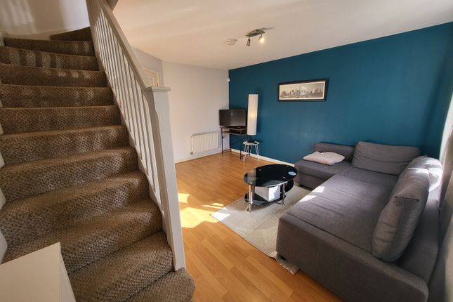 20 Tomlinson Street, Hulme, Manchester photo 4