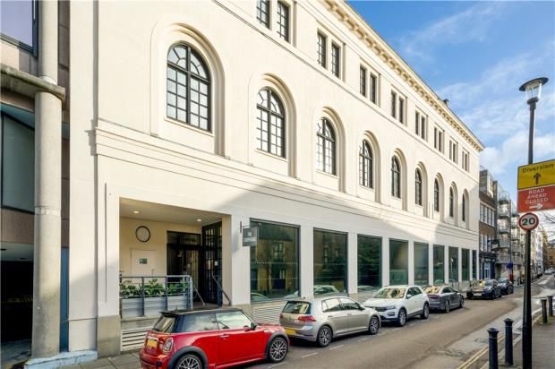 Maisonette for sale in The Cooperage, 6 Gainsford Street, London
