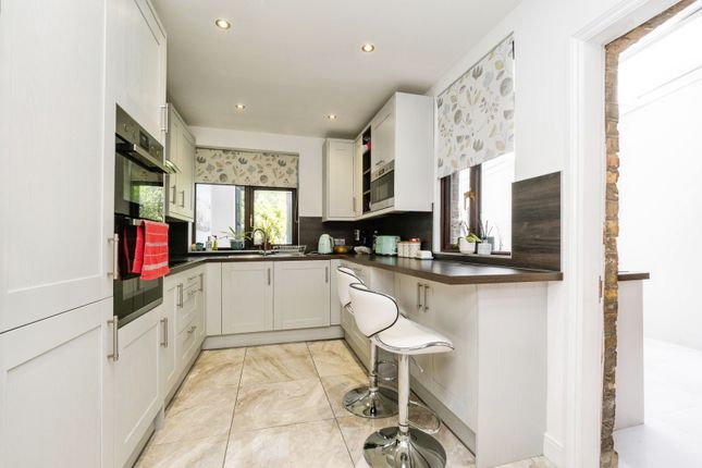 55, Craigdale Road, Hornchurch photo 5