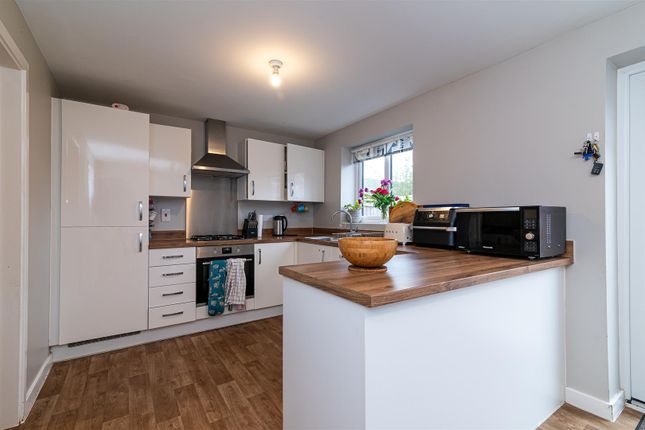 38, Kingfisher Road, Nottingham photo 3