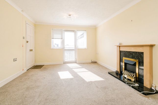 4, Chapel Lodge, Rainham photo 2