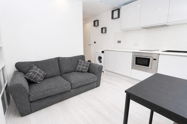 West Point 32, Leeds photo 2