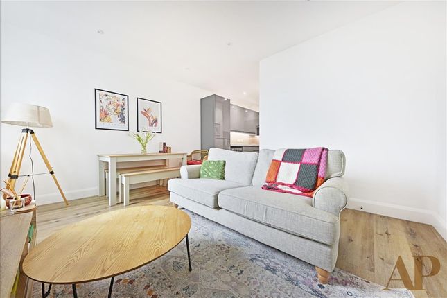 Thumbnail Flat to rent in Elm Court, Royal Oak Yard, London