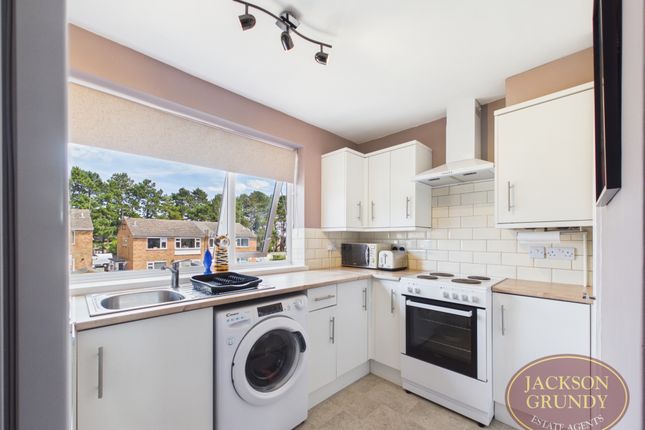 12, Conifer Rise, Northampton photo 5
