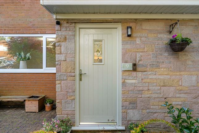 9 Hartwell Close, Bolton photo 3