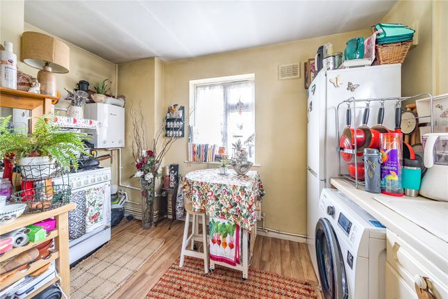 332A,, Kenton Lane, Harrow photo 3