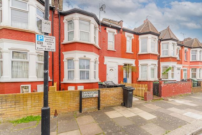 Flat for sale in Sandford Avenue, London