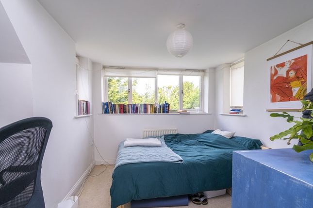 Flat for sale in Station Road, Beaconsfield