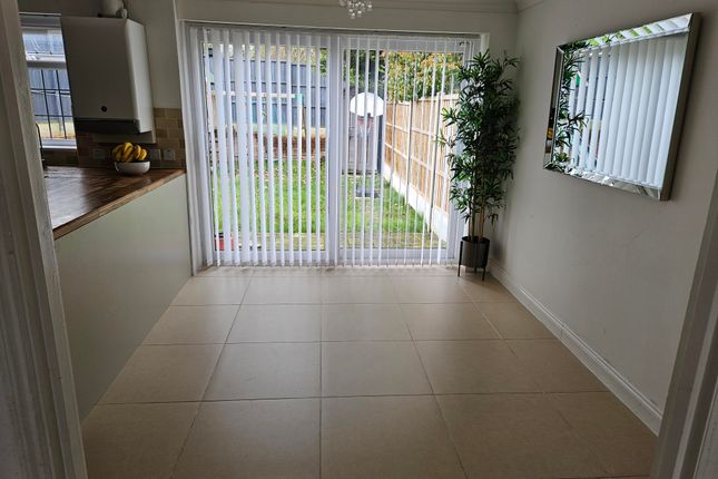 End terrace house to rent in Auckland Close, Enfield