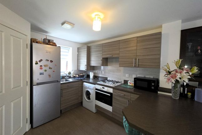 241, Langdon Road, Swansea photo 3