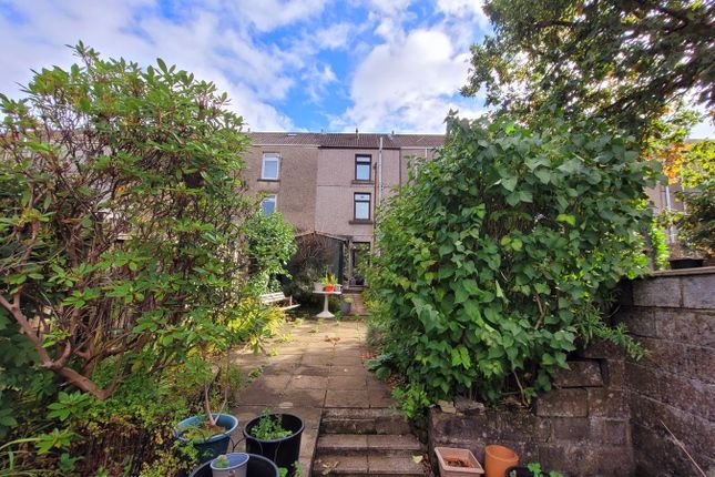 26, Oakfield Terrace, Bridgend photo 2