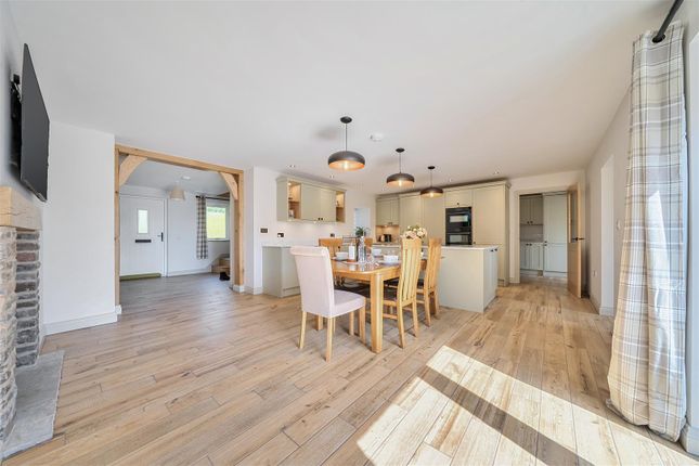 Cwm Cottage, Brecon photo 3