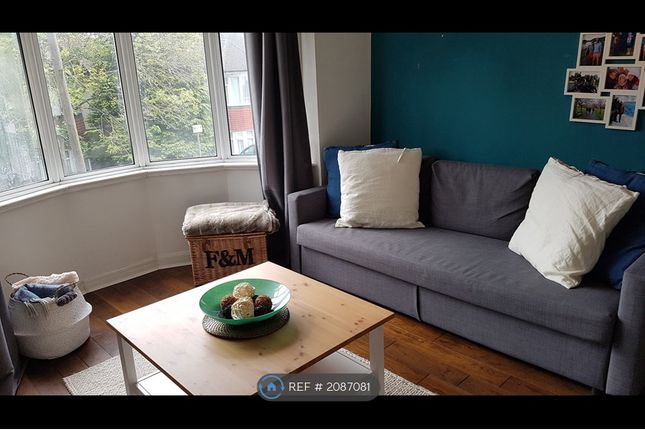 Thumbnail Maisonette to rent in Westview Close, London