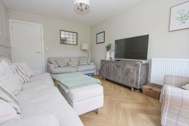 7, Pennington Road, Wickwar photo 4