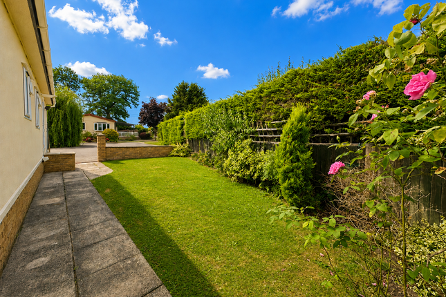 10, Meadow House Park, Tarporley photo 4