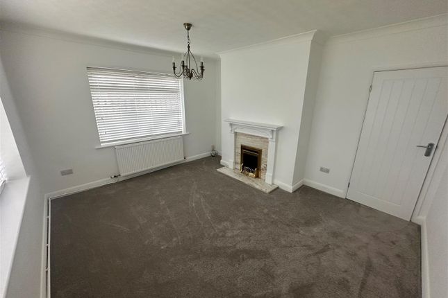 Detached bungalow to rent in Seaford Road, Cleethorpes
