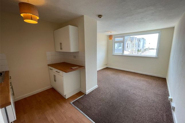 Harbour Court, 10, SEATON photo 3