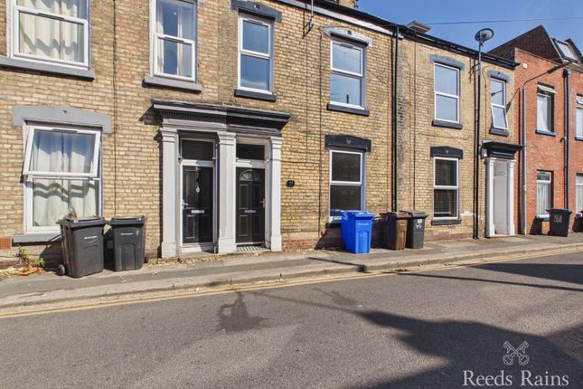48, Peel Street, East Riding of Yorkshi photo 2
