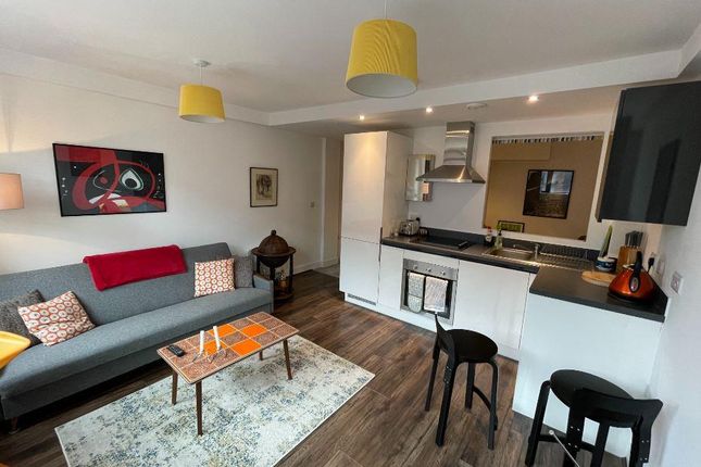 1-bed flat on 1310 Fabrick Square, Lombard Street, Birmingham, £875/mo
