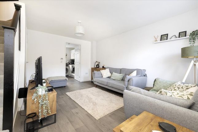 9 Bullfinch Way, Edinburgh photo 2