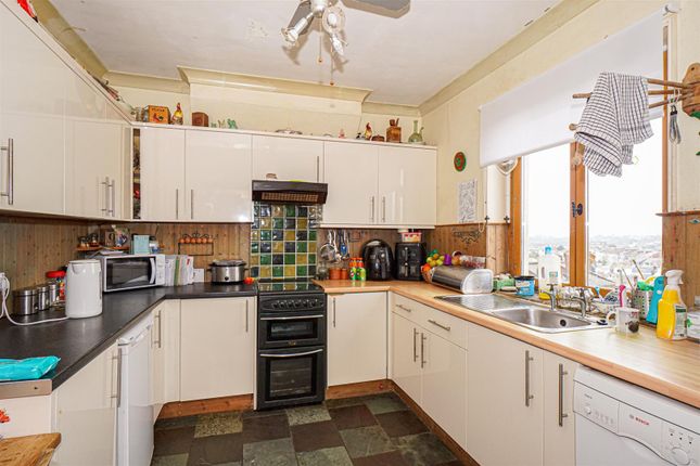 141, Emmanuel Road, Hastings photo 3