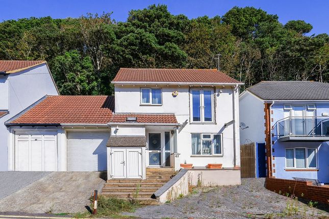 Thumbnail Detached house for sale in Radnor Cliff, Folkestone