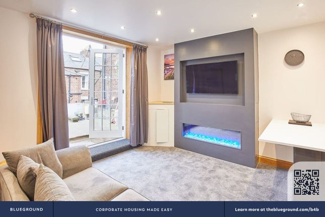 Victoria Place, Victoria Place, Whitby photo 5