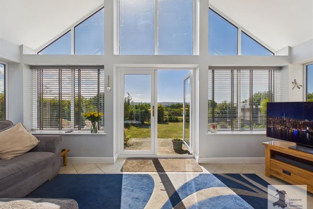 South View, Caemorgan Road, Cardigan photo 3
