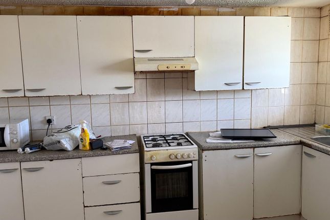 Convent Way, Southall photo 3