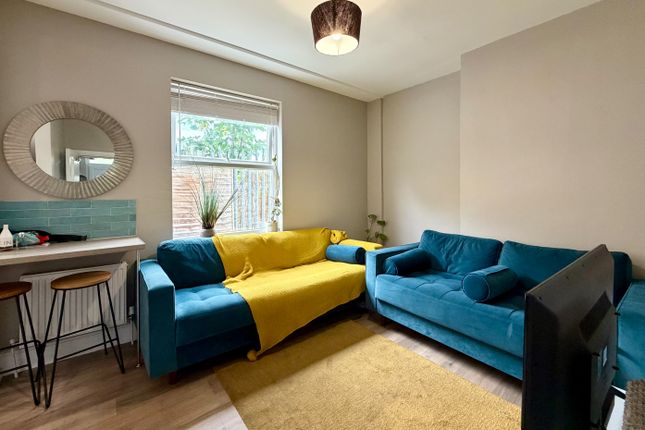 225, Edmund Road, Sheffield photo 3