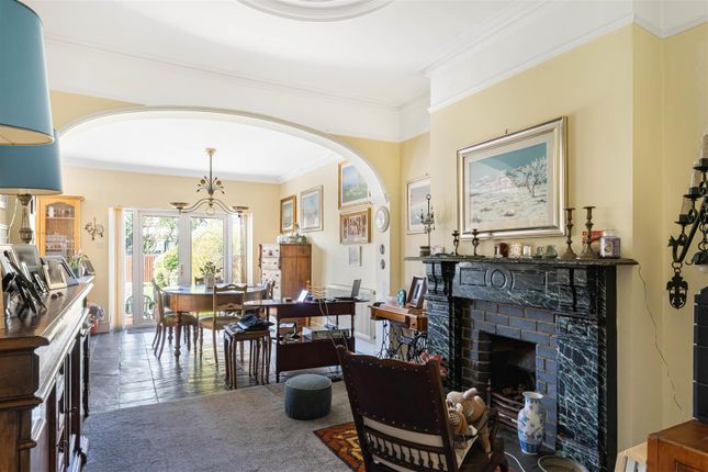 9, Kimberley Road, North Chingford photo 4