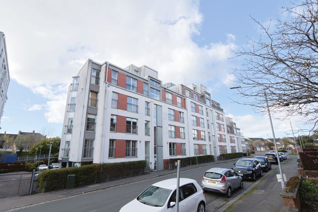 Thumbnail Flat for sale in Ascot Gate, Glasgow