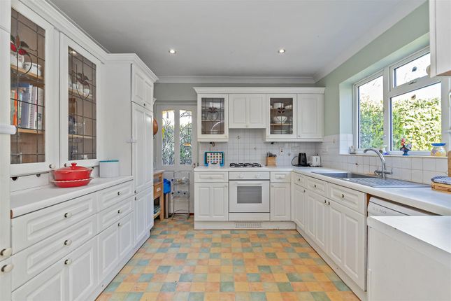 36, South Riding, St. Albans photo 3